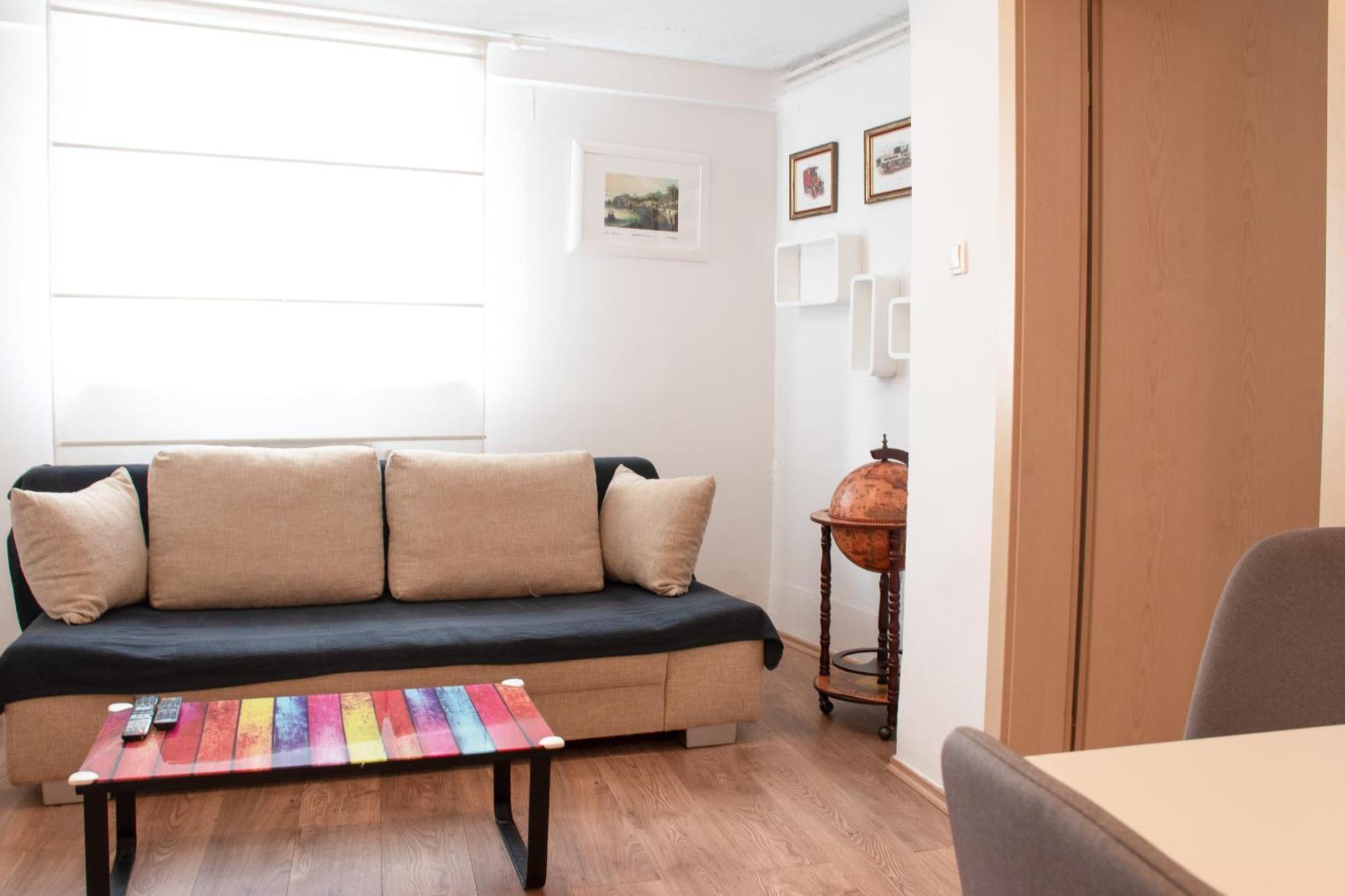 Twin-Magnolias Condo With Garden, Parking & Ev Station Загреб Екстериор снимка